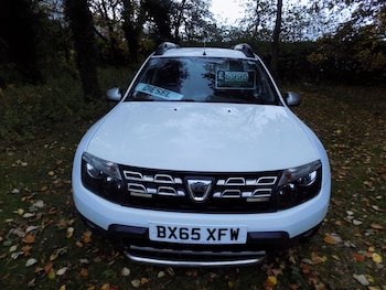 Used Dacia Duster 2015 for sale - 76329601: Photo 3