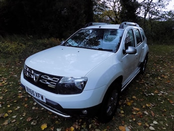 Used Dacia Duster 2015 for sale - 76329601: Photo 4
