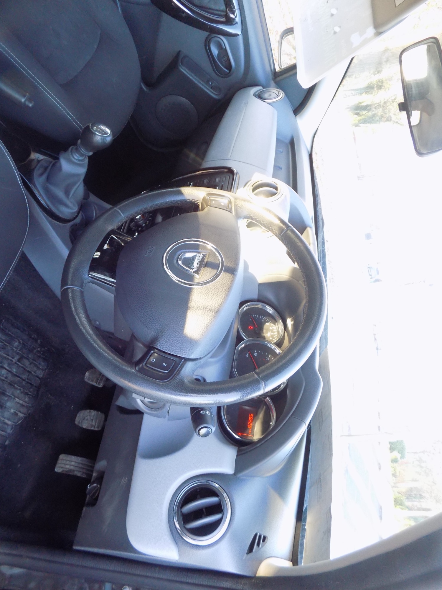 Used Dacia Duster 2015 for sale - 76637303: Photo 14