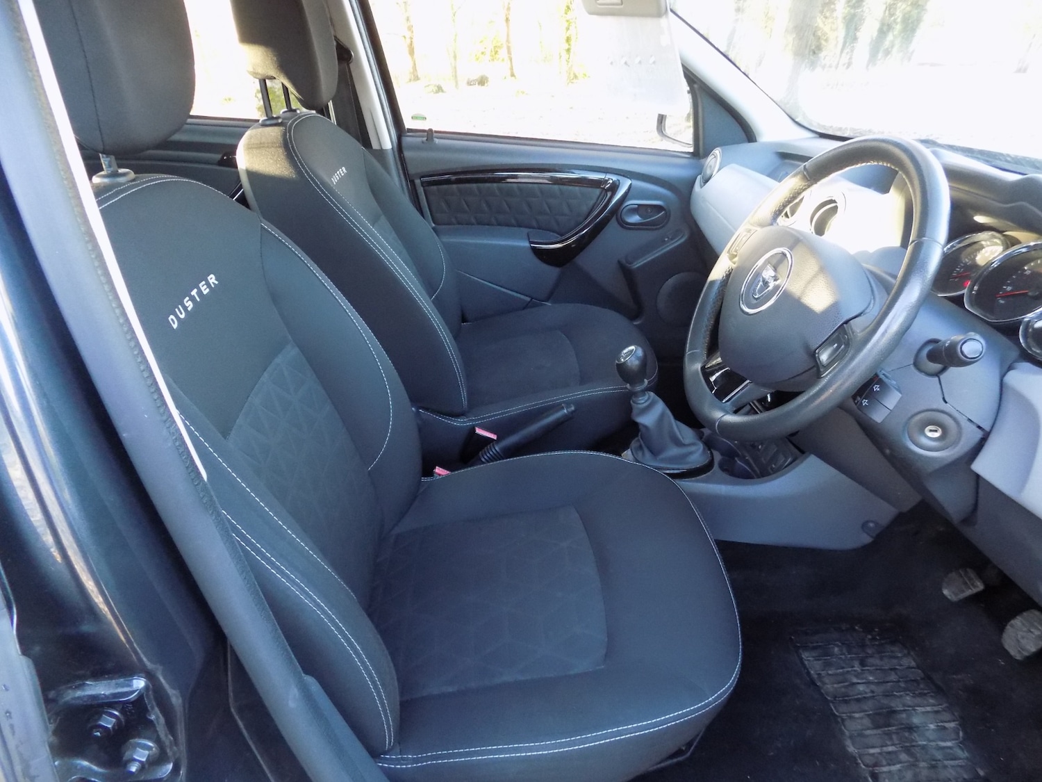 Used Dacia Duster 2015 for sale - 76637303: Photo 15