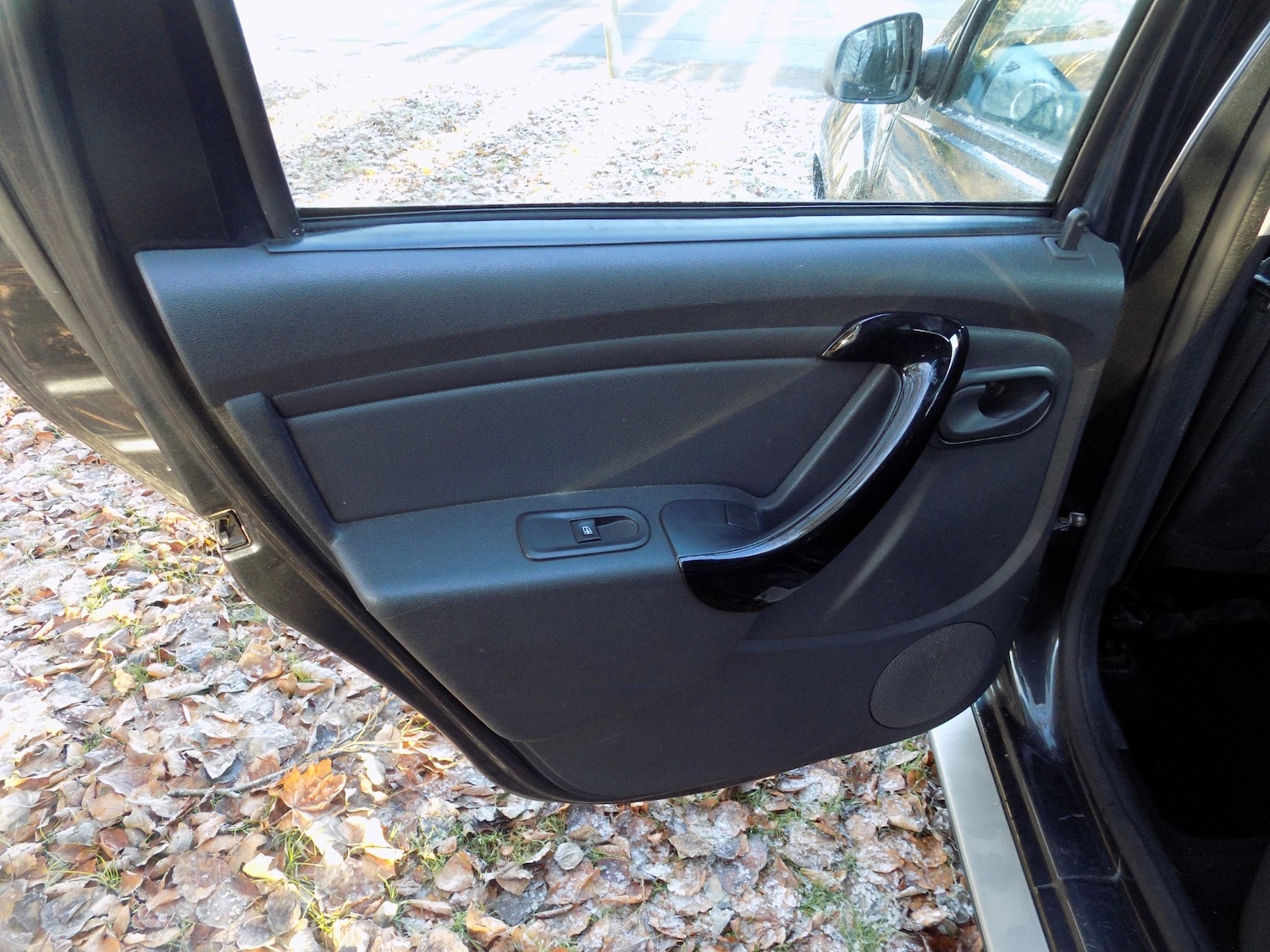 Used Dacia Duster 2015 for sale - 76637303: Photo 25