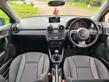 Used Audi A1 2015 for sale - 78310003: Photo