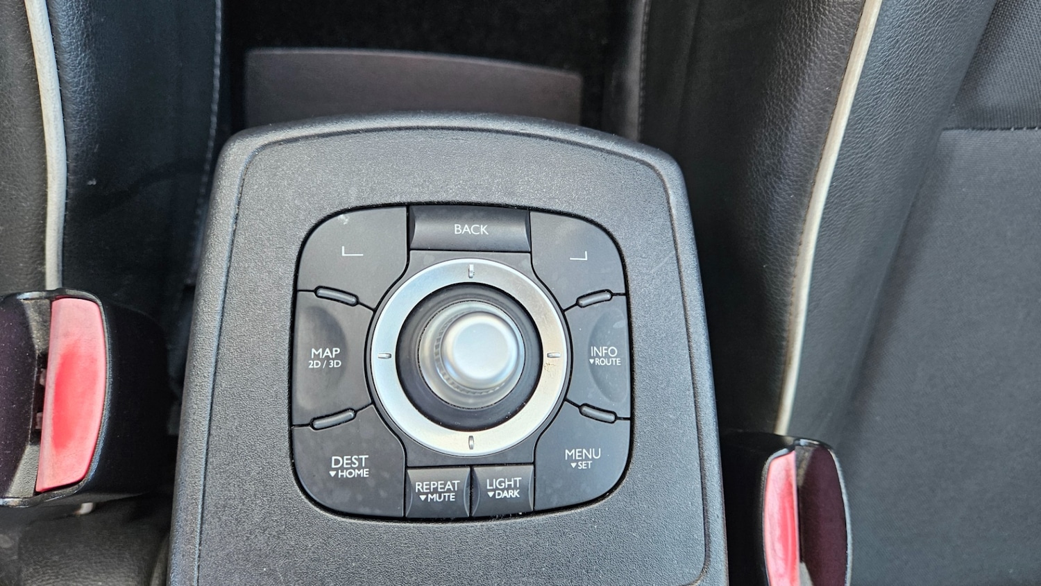 Used Renault Scenic 2012 for sale - 77400128: Photo 24