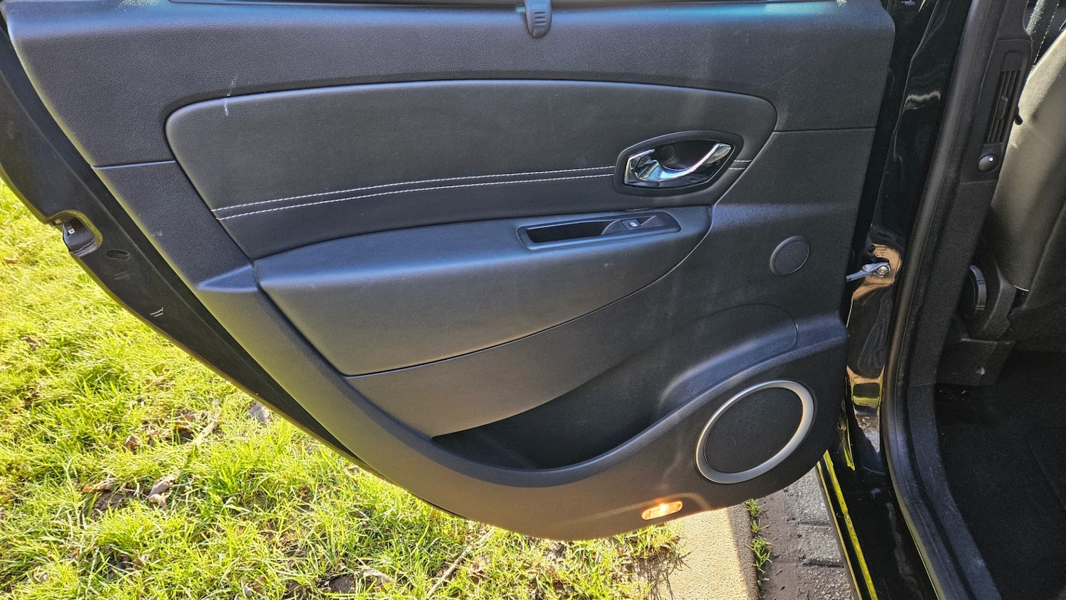 Used Renault Scenic 2012 for sale - 77400128: Photo 26