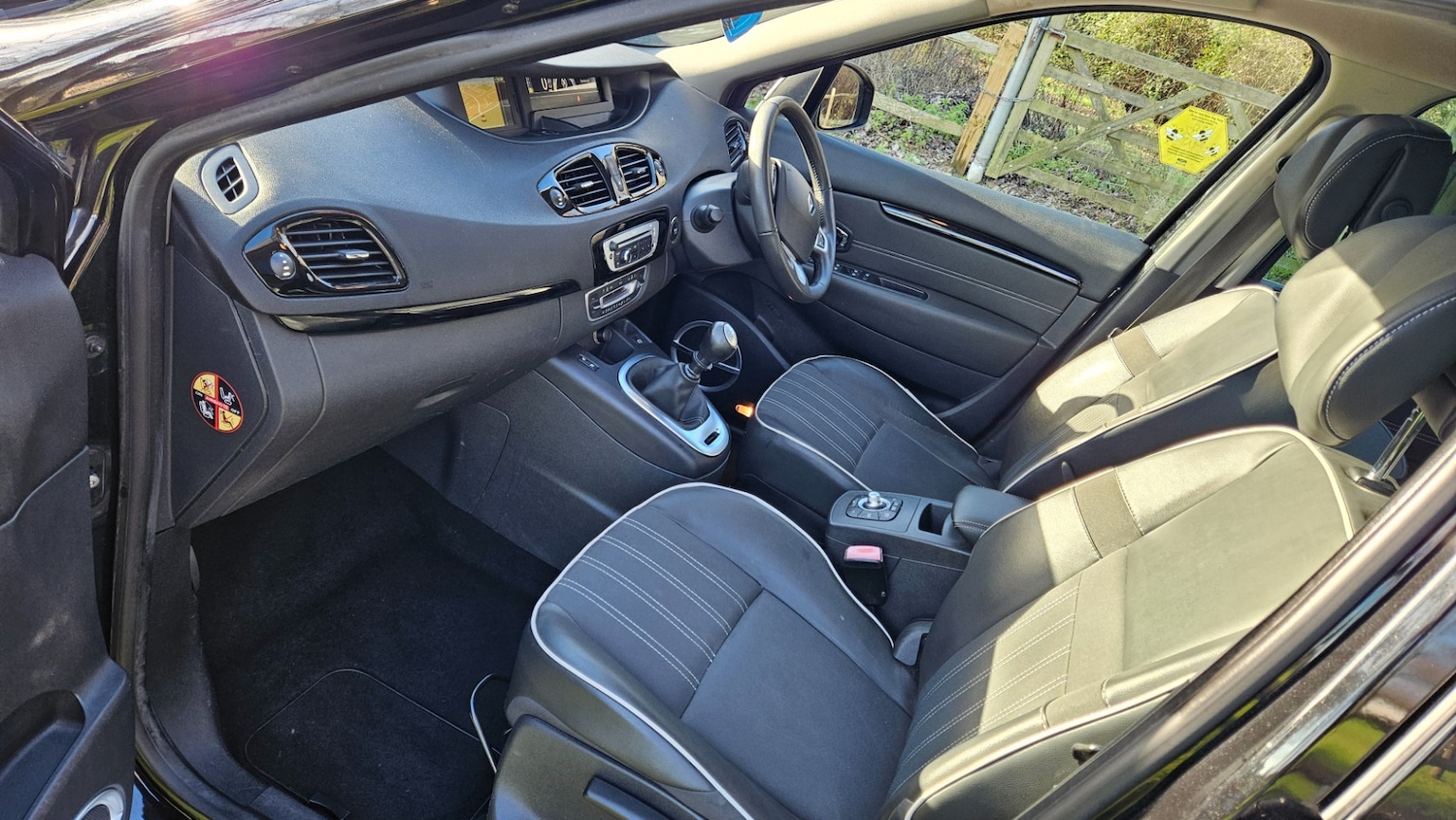 Used Renault Scenic 2012 for sale - 77400128: Photo 27