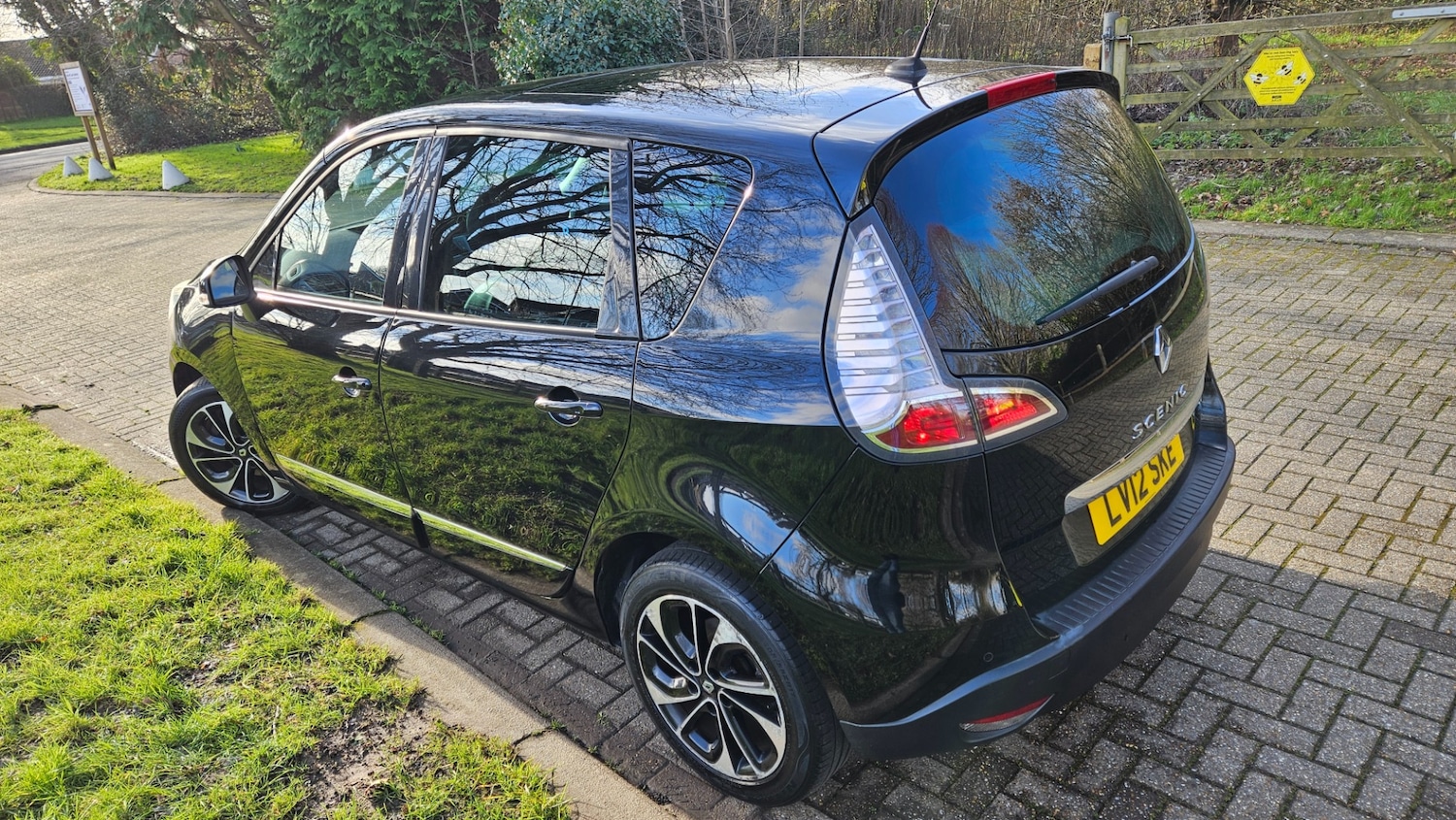 Used Renault Scenic 2012 for sale - 77400128: Photo 7