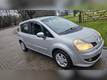 2011 (60) - 1.2 TCE Dynamique 5dr