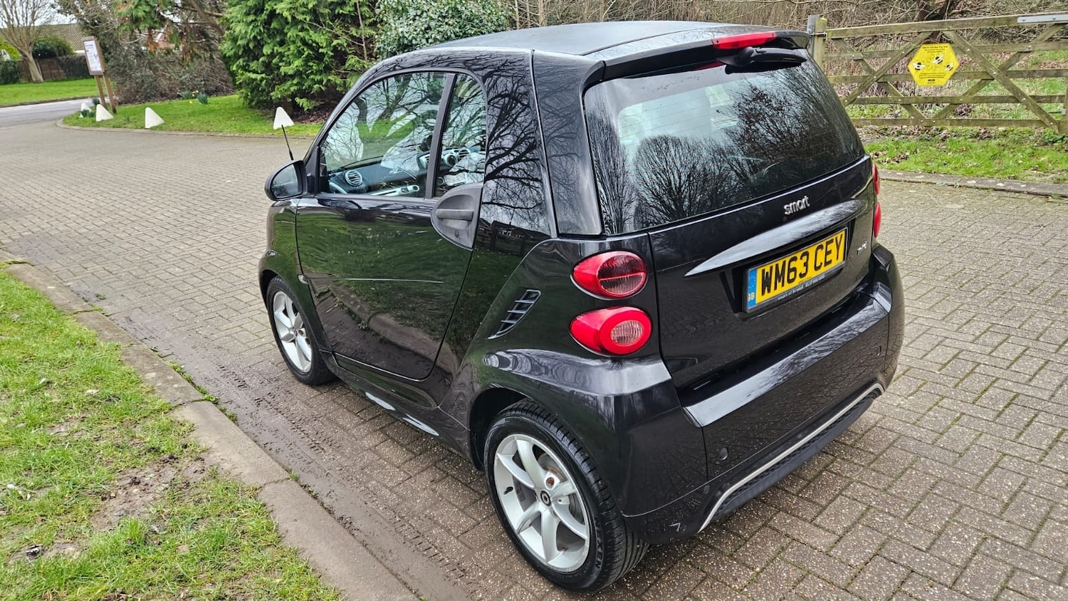 Used smart fortwo 2014 for sale - 77603760: Photo 14