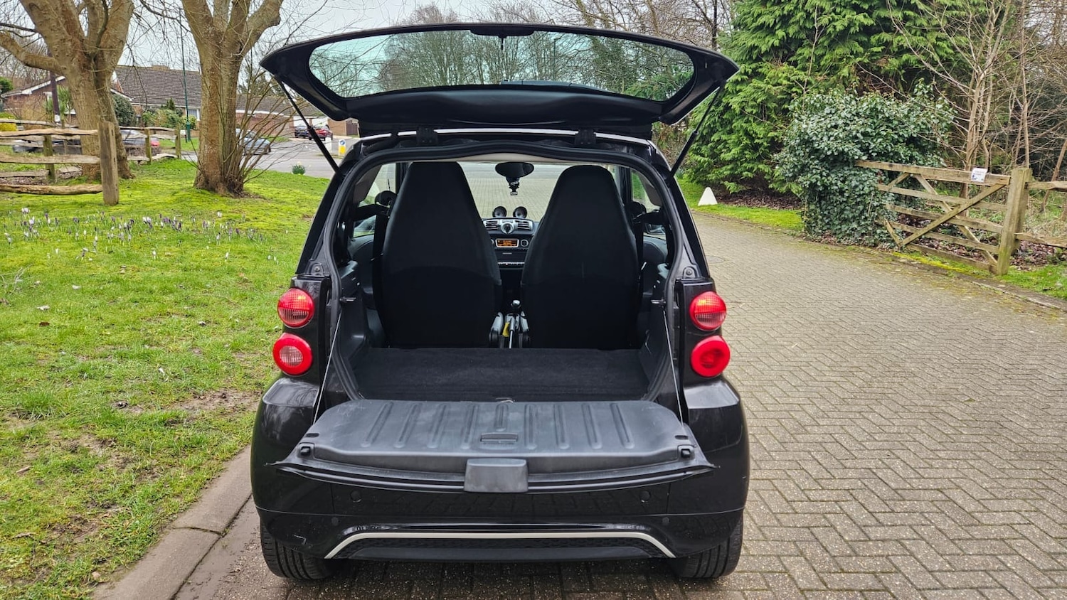 Used smart fortwo 2014 for sale - 77603760: Photo 15