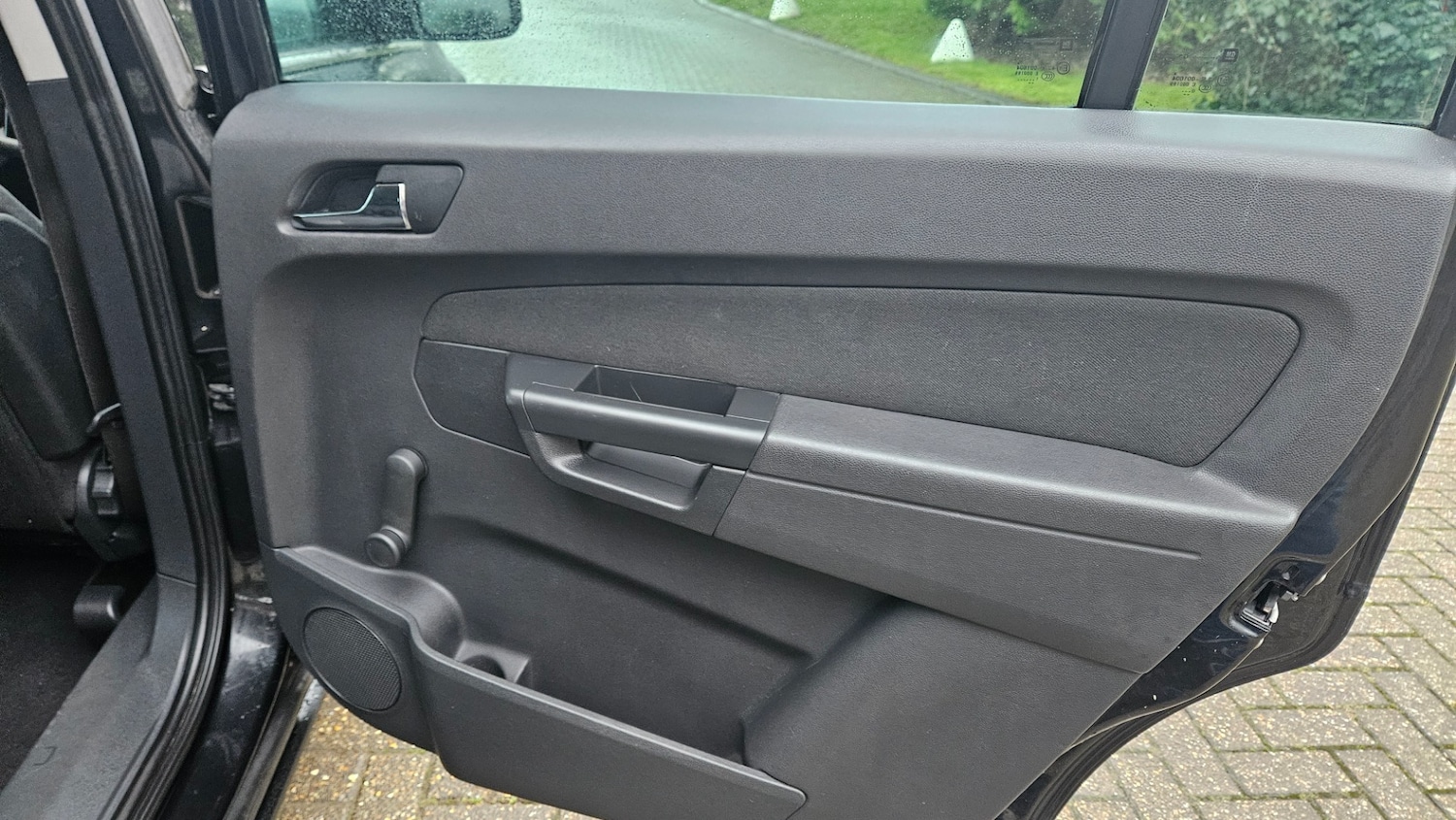 Used Vauxhall Zafira 2012 for sale - 77284083: Photo 26