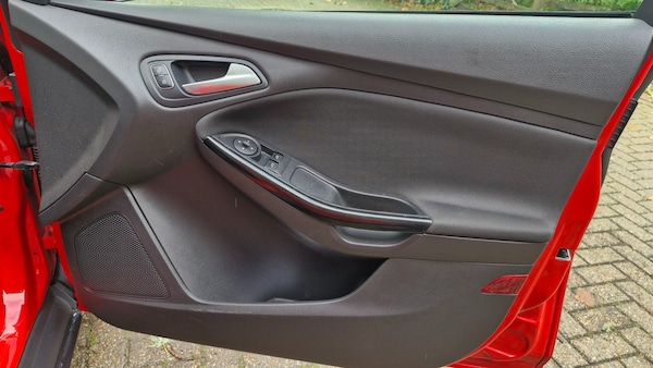 Used Ford Focus 2015 for sale - 74950568: Photo 26
