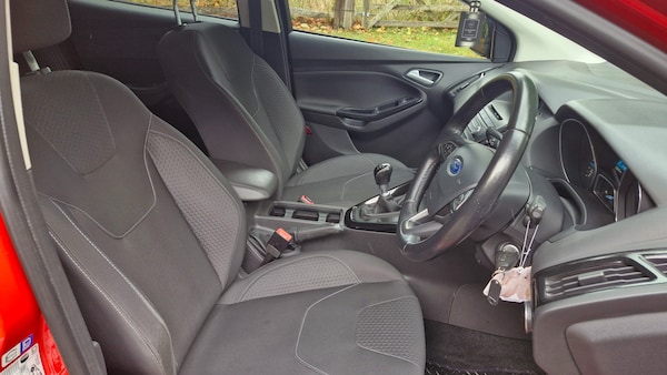 Used Ford Focus 2015 for sale - 74950568: Photo 28