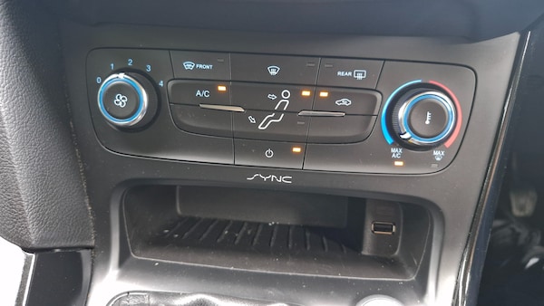 Used Ford Focus 2015 for sale - 74950568: Photo 34