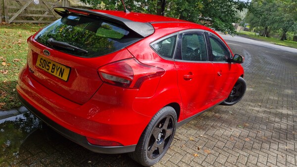 Used Ford Focus 2015 for sale - 74950568: Photo 9