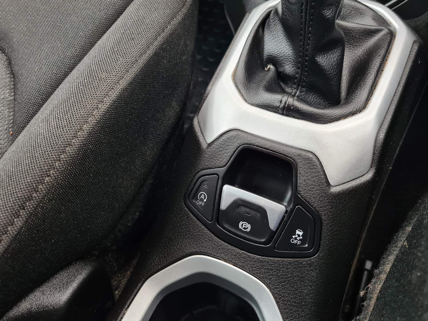 Used Jeep Renegade 2018 for sale - 77603560: Photo 37