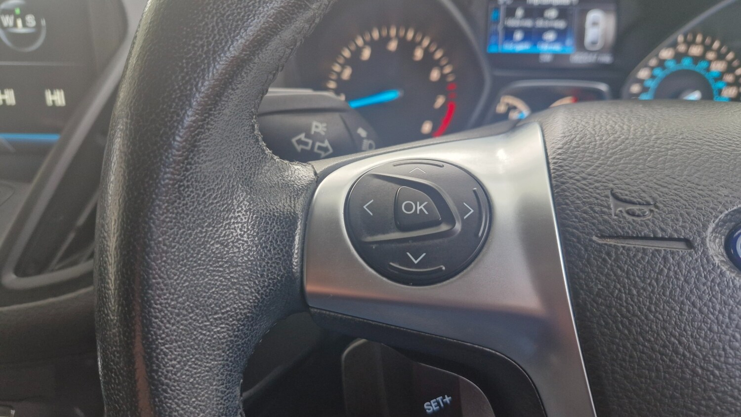 Used Ford Kuga 2016 for sale - 76627038: Photo 40