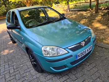 Used Vauxhall Corsa 2005 for sale - 79492260: Photo