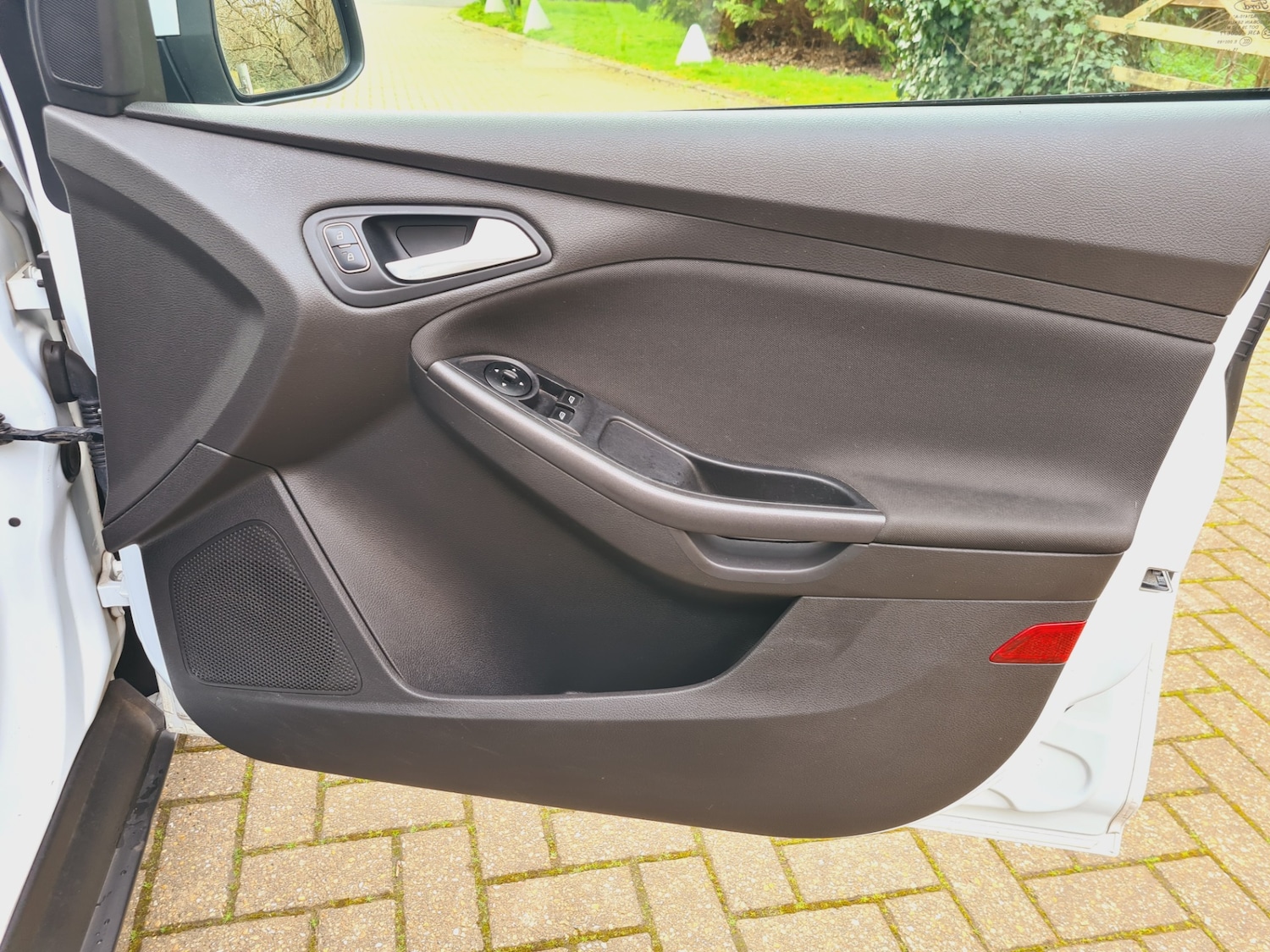 Used Ford Focus 2021 for sale - 77938248: Photo 29