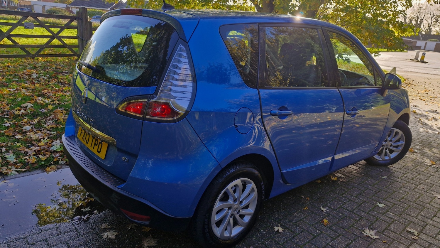 Used Renault Scenic 2013 for sale - 76449474: Photo 12