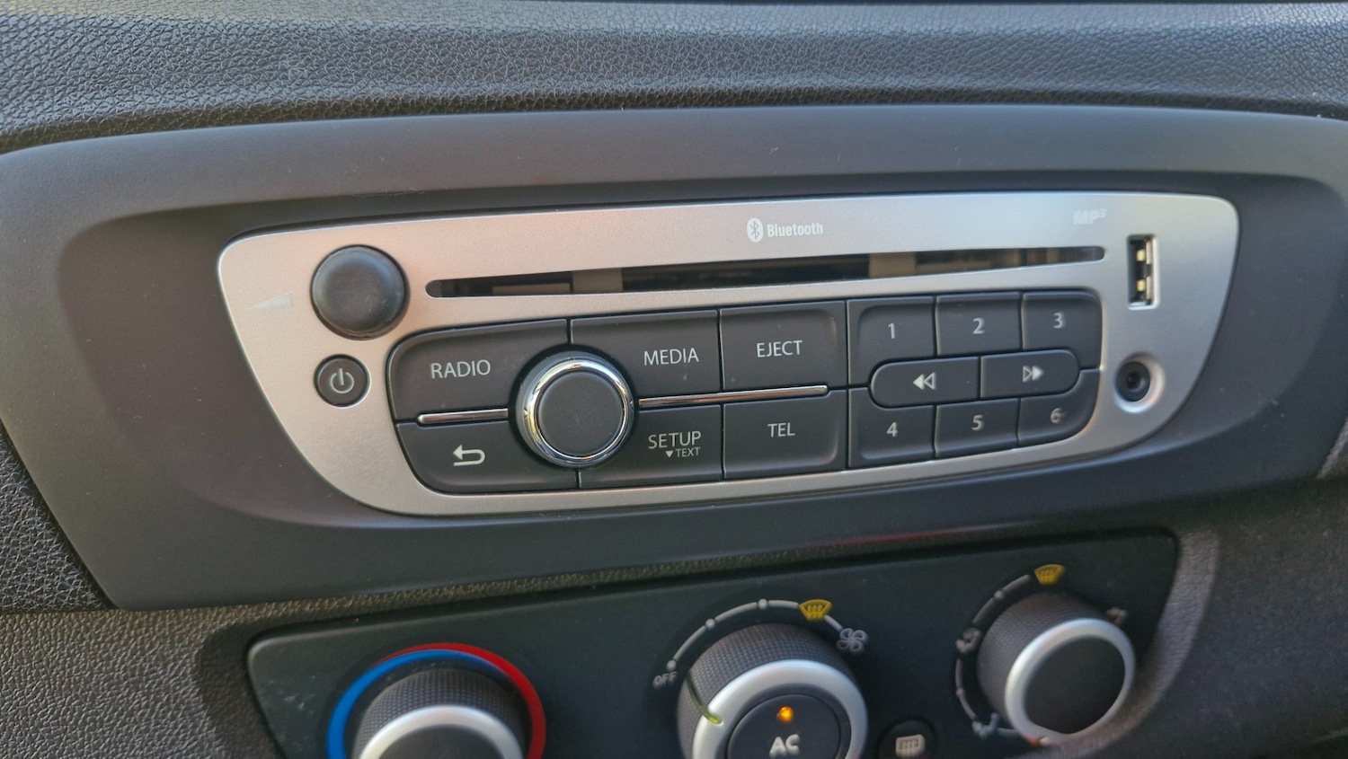 Used Renault Scenic 2013 for sale - 76449474: Photo 20