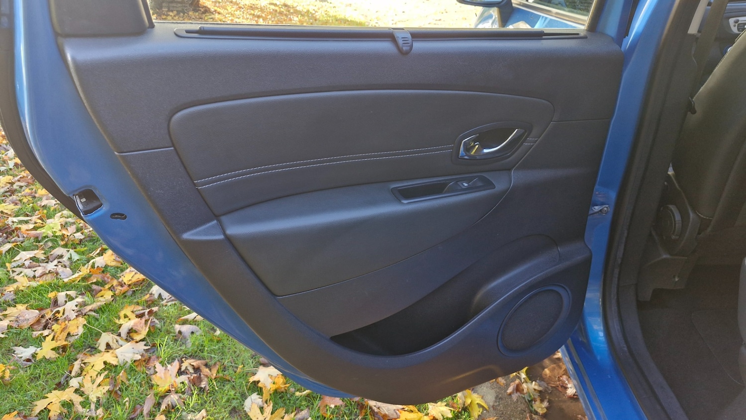 Used Renault Scenic 2013 for sale - 76449474: Photo 21