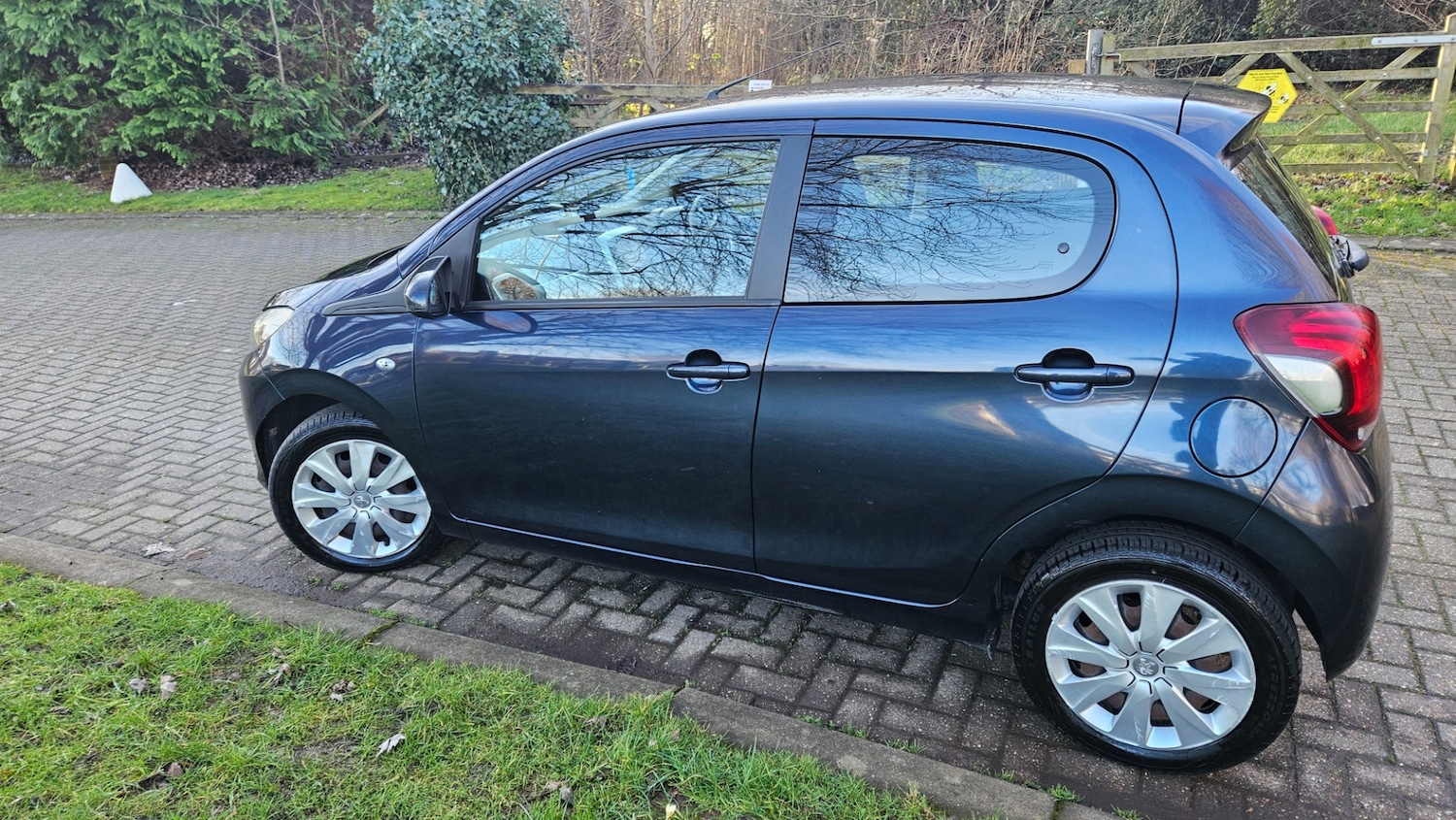 Used Peugeot 108 2016 for sale - 77400132: Photo 12