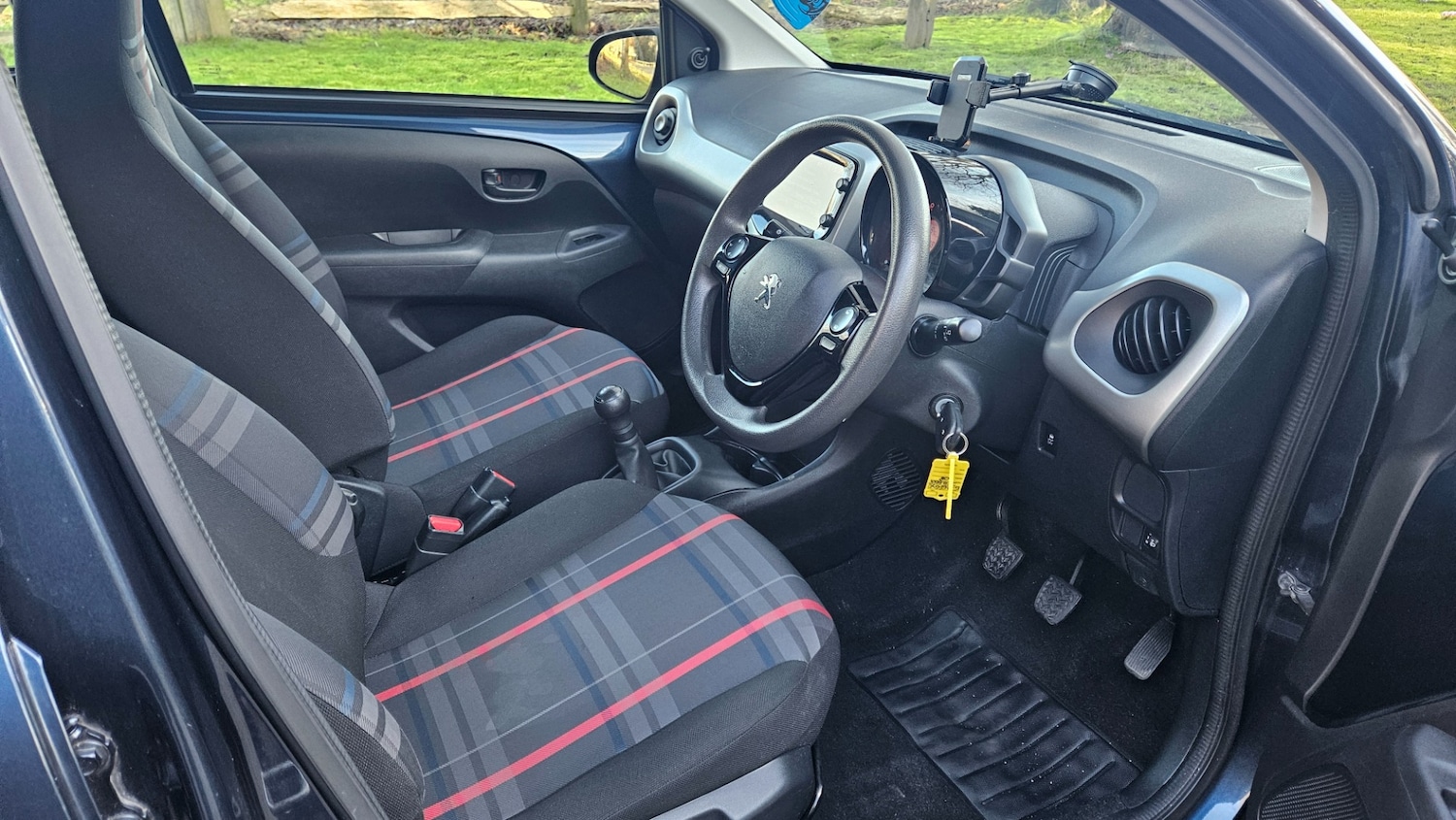 Used Peugeot 108 2016 for sale - 77400132: Photo 26