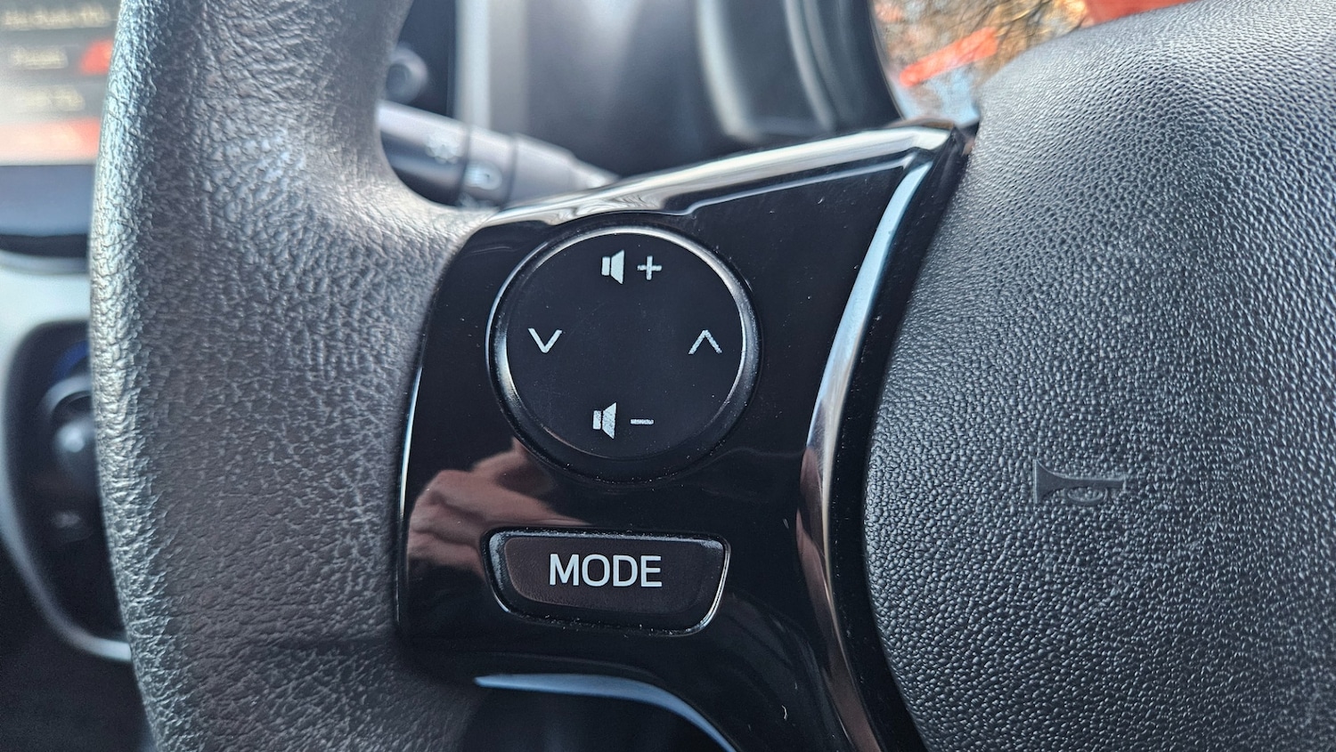 Used Peugeot 108 2016 for sale - 77400132: Photo 29