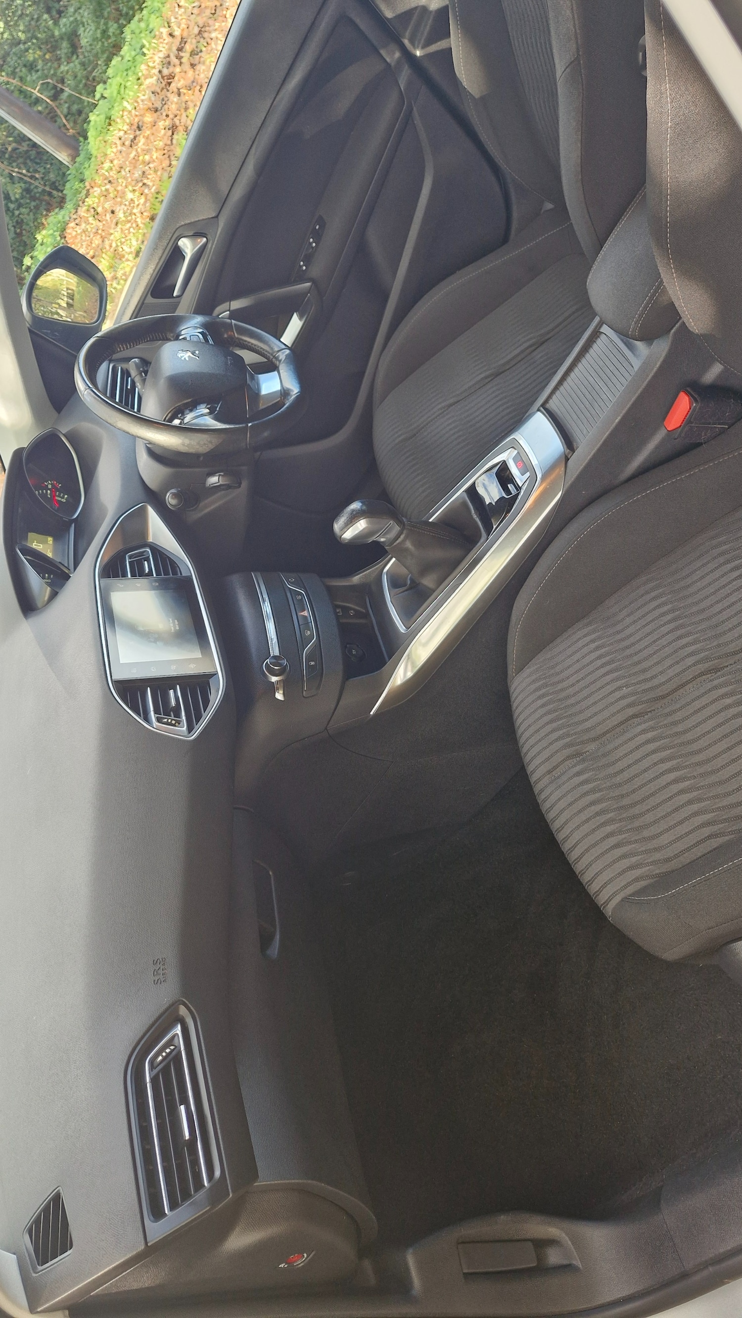 Used Peugeot 308 2014 for sale - 76638999: Photo 23