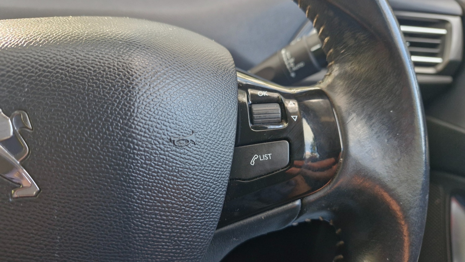 Used Peugeot 308 2014 for sale - 76638999: Photo 37