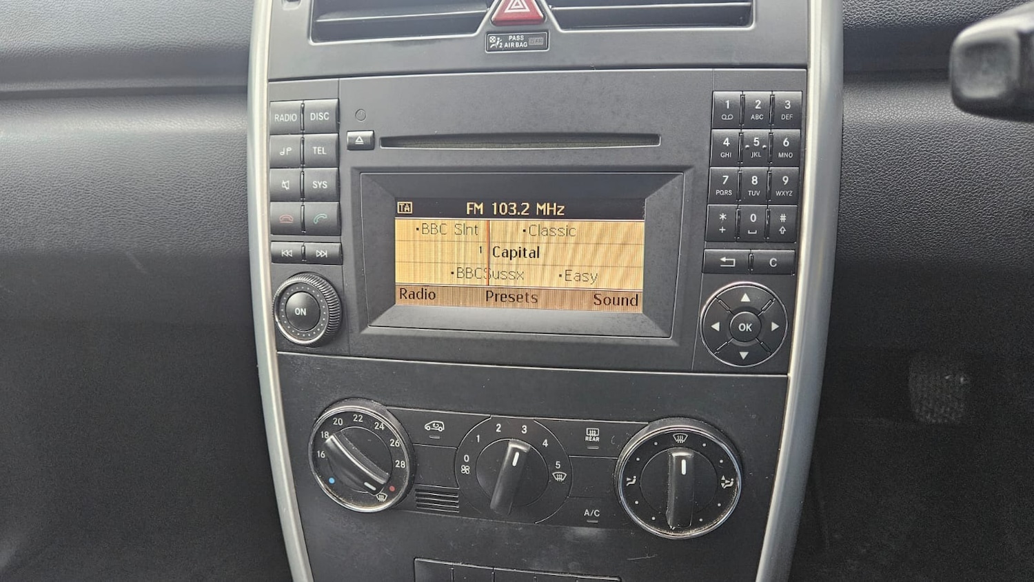 Used Mercedes-Benz A-Class 2012 for sale - 77607715: Photo 17