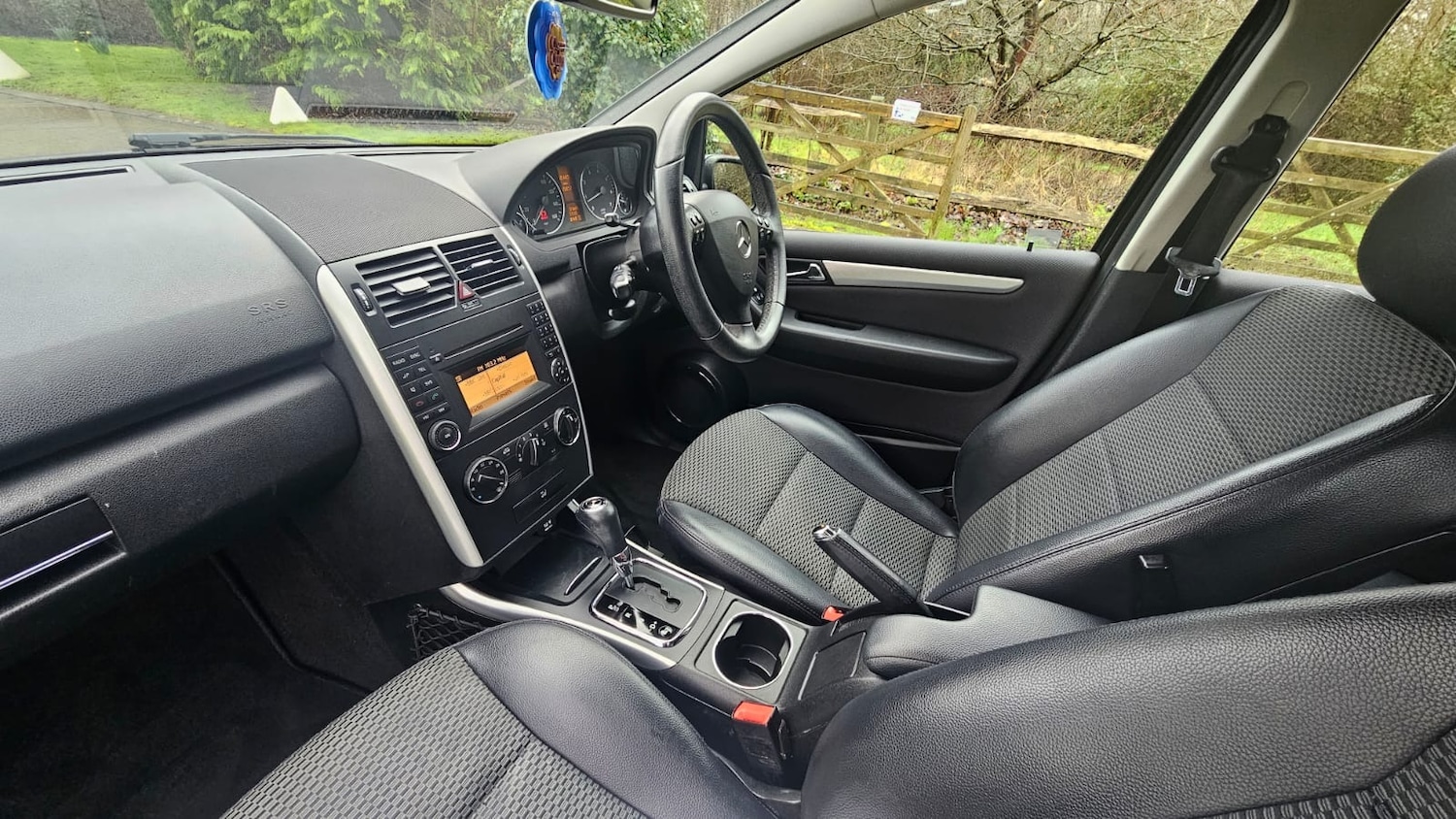 Used Mercedes-Benz A-Class 2012 for sale - 77607715: Photo 30