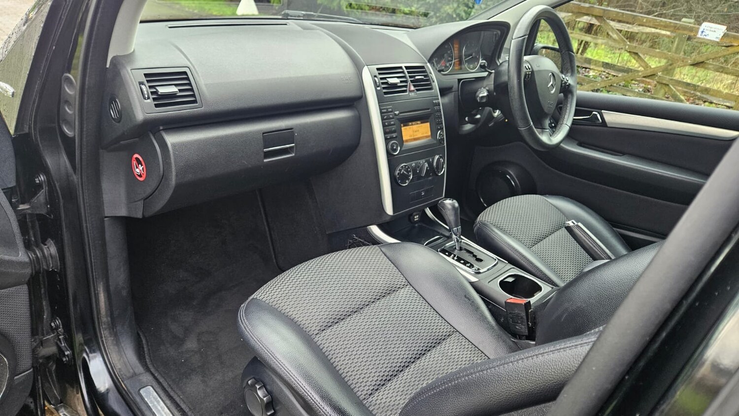 Used Mercedes-Benz A-Class 2012 for sale - 77607715: Photo 34