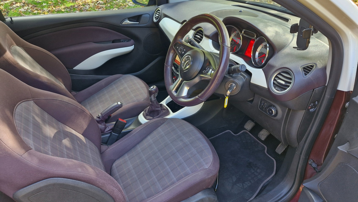 Used Vauxhall ADAM 2013 for sale - 76366303: Photo 16
