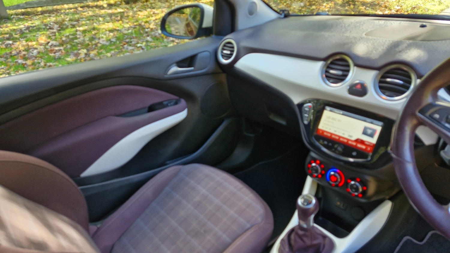 Used Vauxhall ADAM 2013 for sale - 76366303: Photo 17
