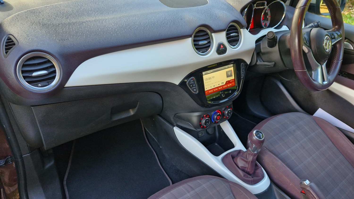 Used Vauxhall ADAM 2013 for sale - 76366303: Photo 30