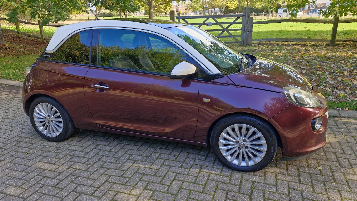 Used Vauxhall ADAM 2013 for sale - 76366303: Photo 9