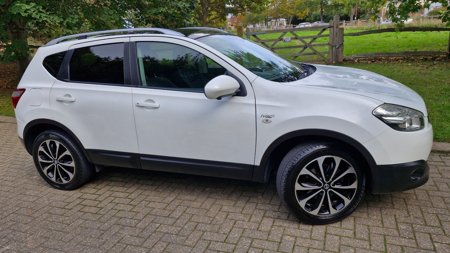 Used Nissan Qashqai 2012 for sale - 76329813: Photo 19