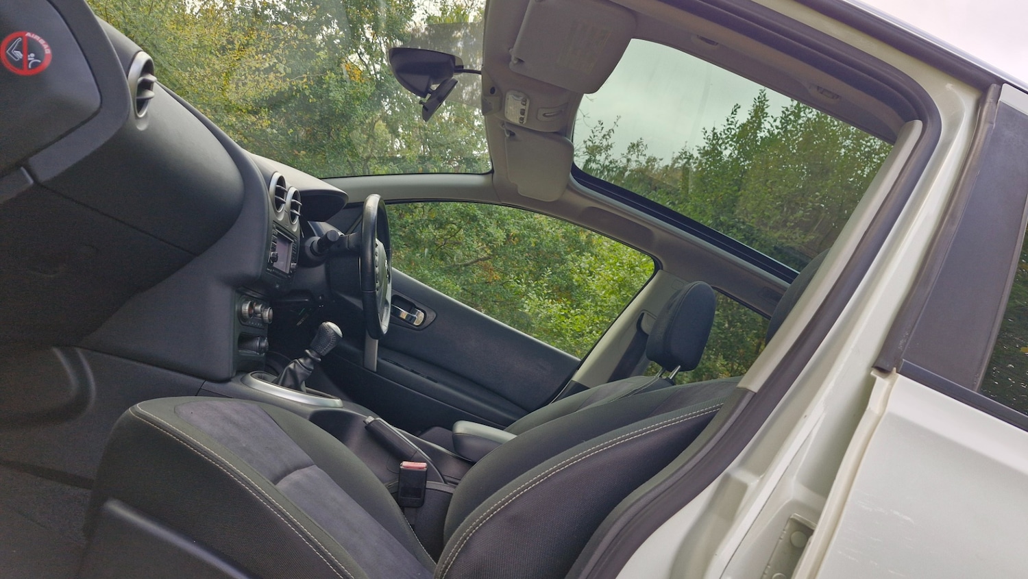 Used Nissan Qashqai 2012 for sale - 76329813: Photo 25