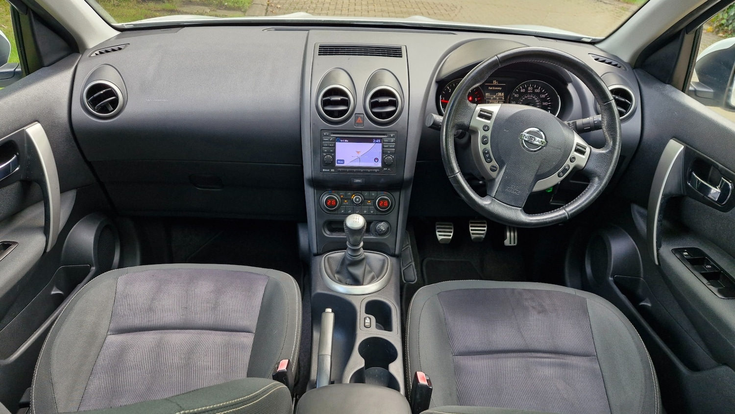 Used Nissan Qashqai 2012 for sale - 76329813: Photo 31