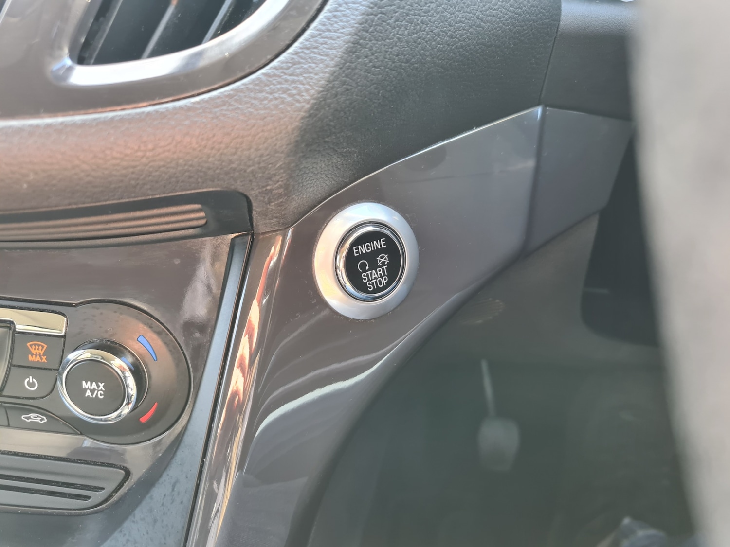 Used Ford Kuga 2014 for sale - 78031389: Photo 40