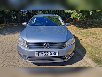 Used Volkswagen Passat 2012 for sale - 75587069: Photo