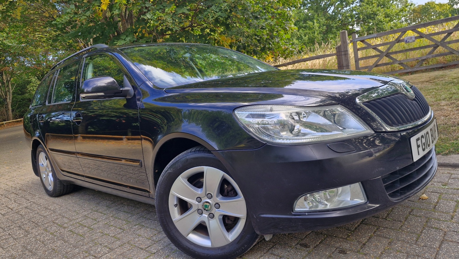 Used Skoda Octavia 2010 for sale - 76354982: Photo 14