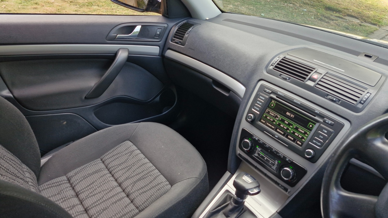 Used Skoda Octavia 2010 for sale - 76354982: Photo 29