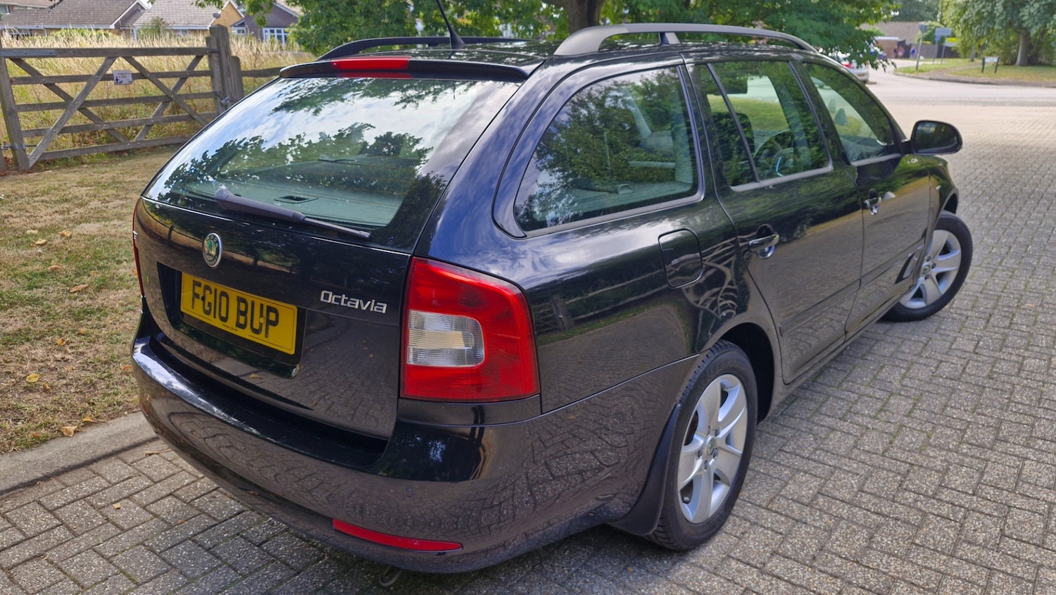 Used Skoda Octavia 2010 for sale - 76354982: Photo 7