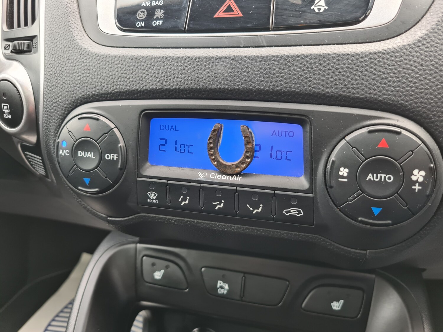 Used Hyundai Ix35 2011 for sale - 77822427: Photo 46