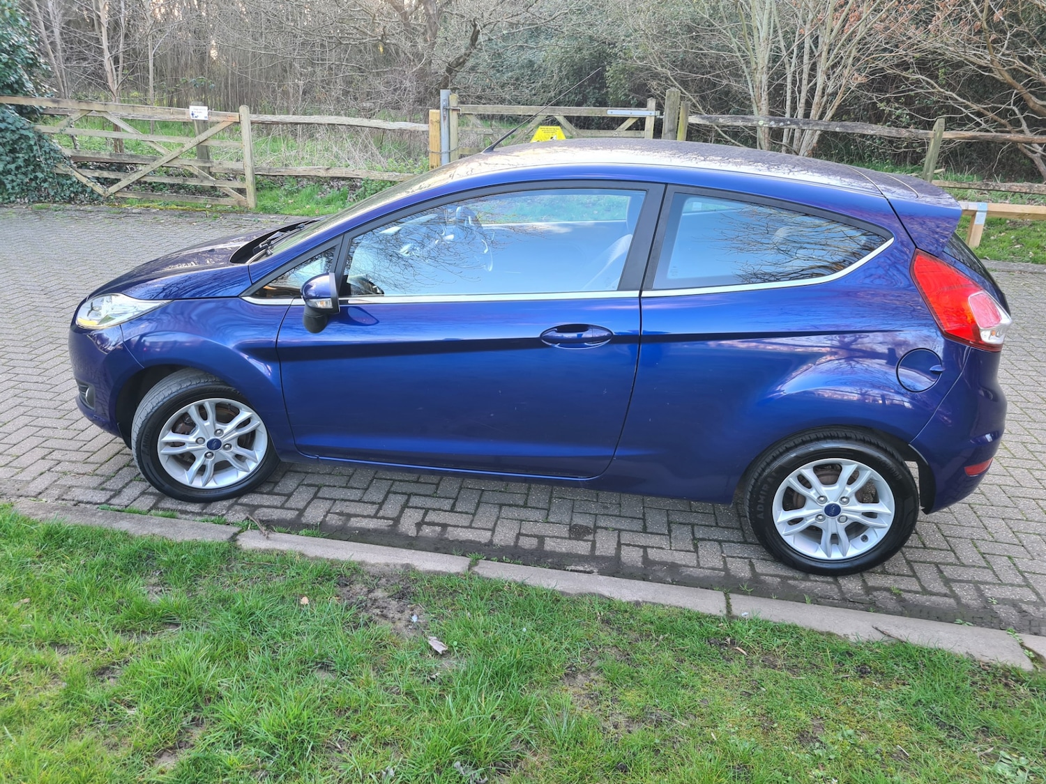 Used Ford Fiesta 2016 for sale - 77842664: Photo 13
