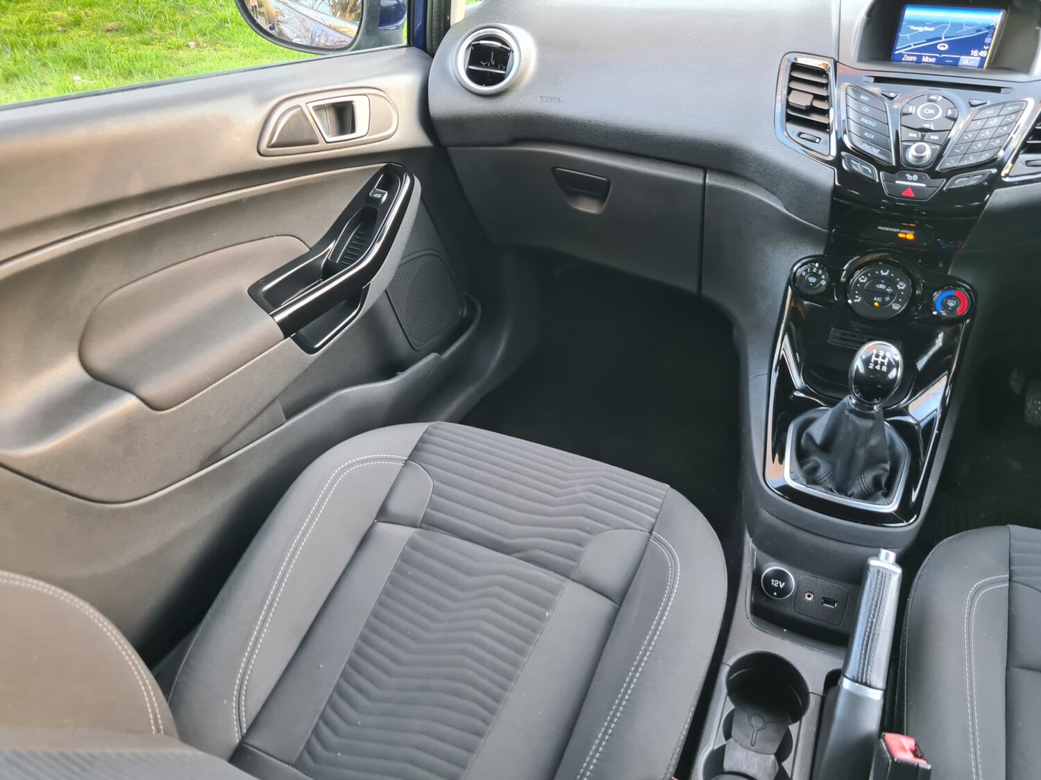 Used Ford Fiesta 2016 for sale - 77842664: Photo 28