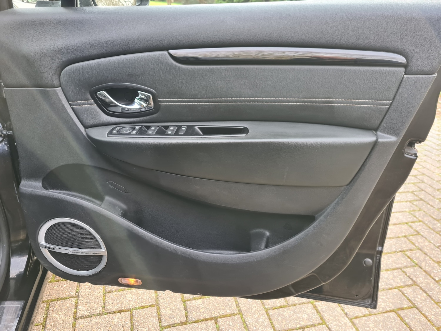 Used Renault Grand Scenic 2012 for sale - 77880827: Photo 34