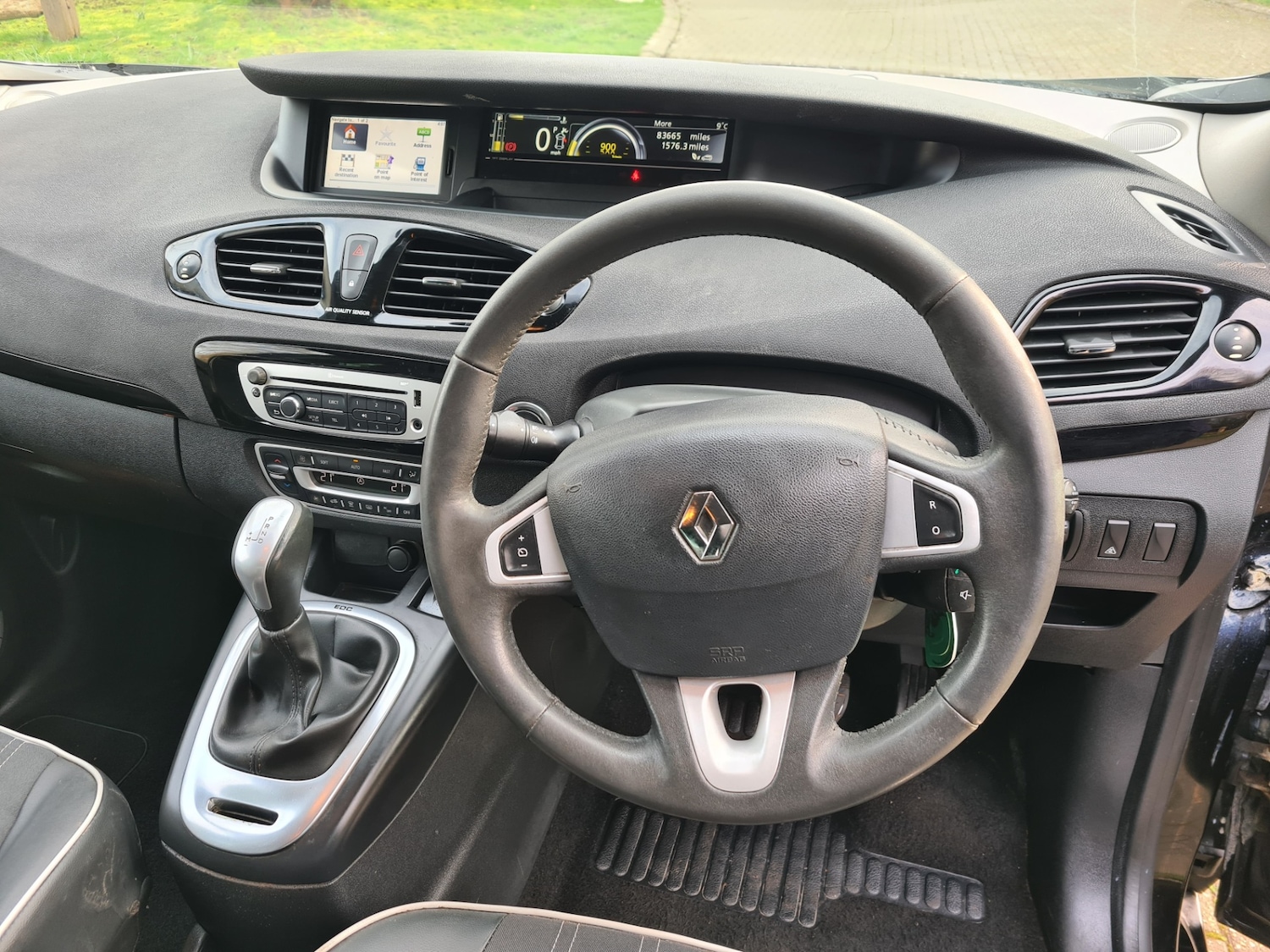 Used Renault Grand Scenic 2012 for sale - 77880827: Photo 37